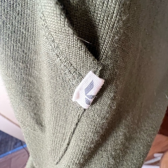 Koolaburra by UGG lounge set like new! Size large. - Picture 4 of 6